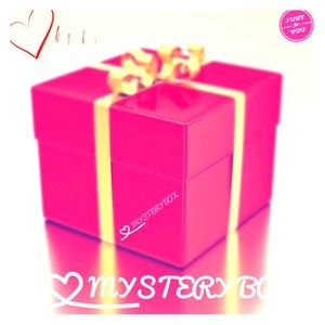 ‼️$20 SALE‼️Closet clear out mystery box